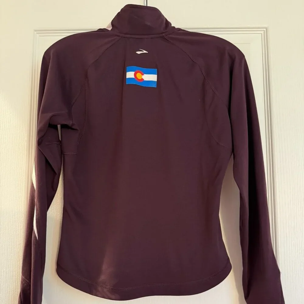 GUC Brooks 1/4 Zip Long-Sleeve Running Top (Colorado) - Picture 4 of 4